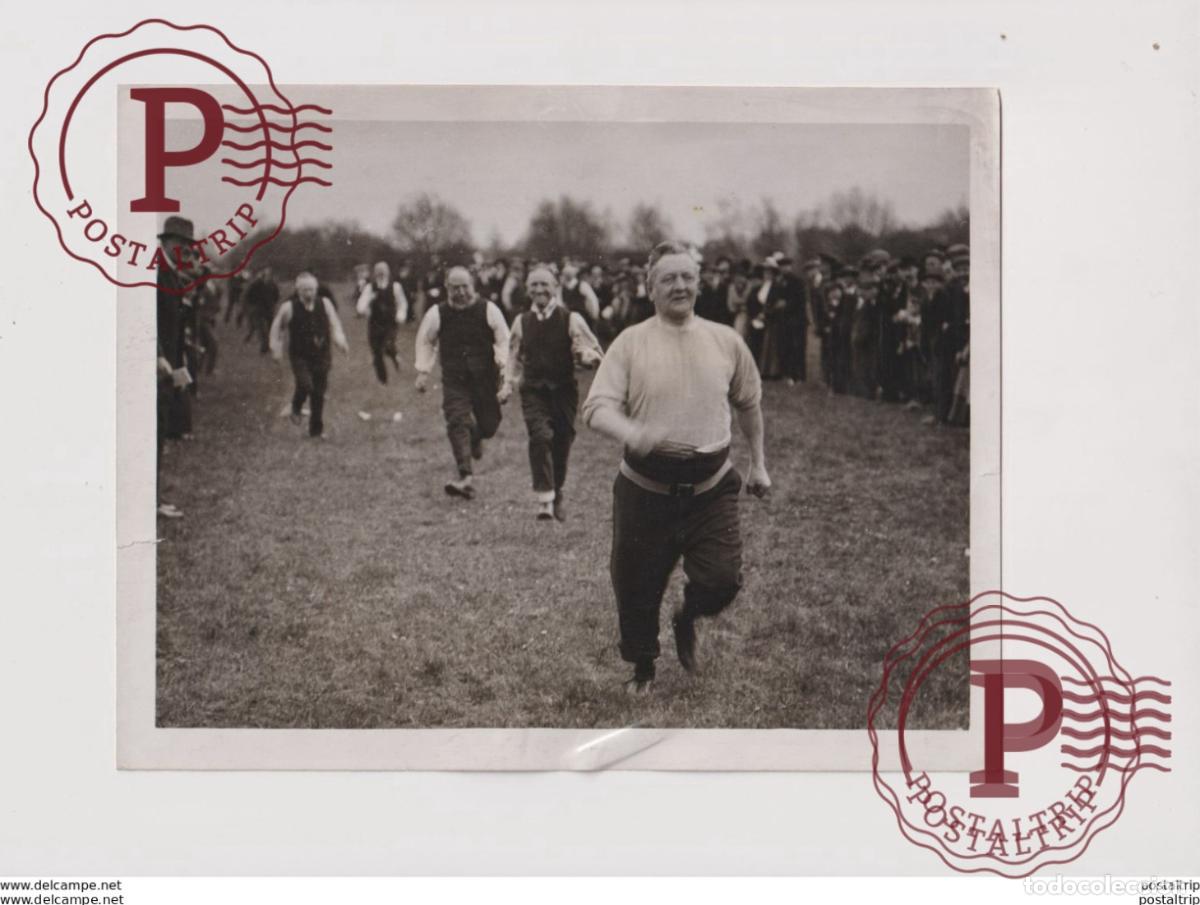 Fotograf&iacute;a antigua: VETERAN AT EASTER SPORTS CHERTSEY 21*16CM&nbsp; Fonds Victor FORBIN 1864-1947