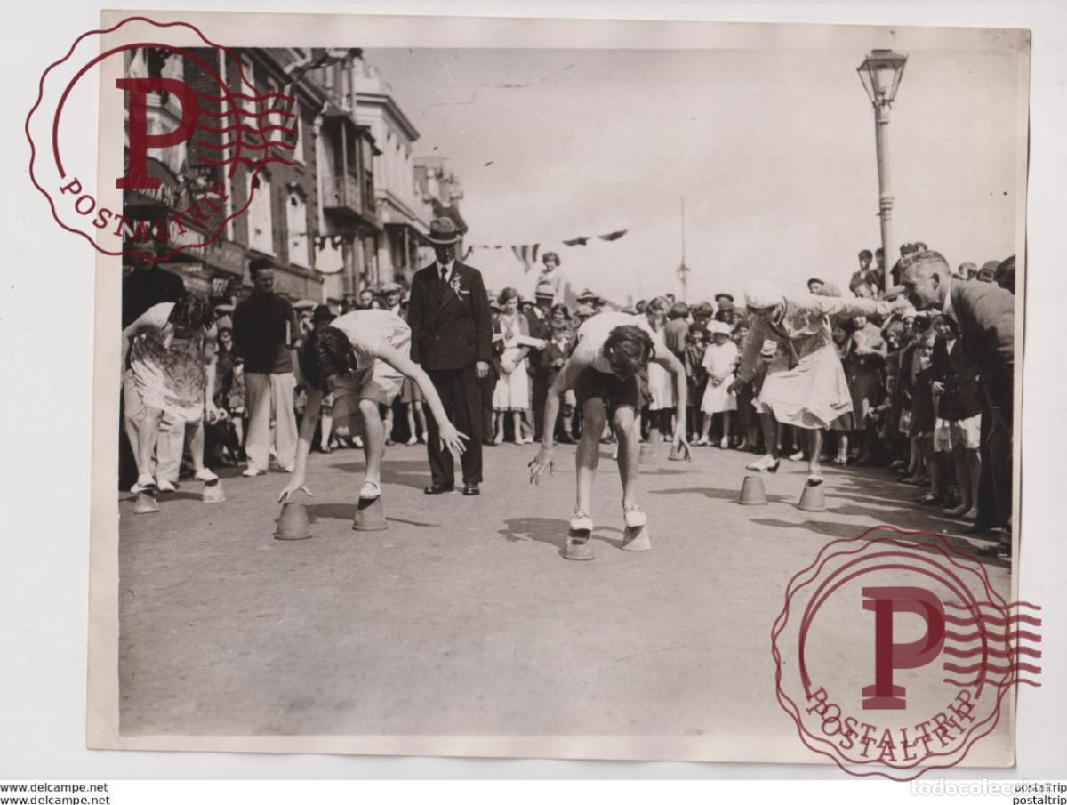 Photographie ancienne: ROYAL REGATTA HELD AT DEAL DEAL CARNIVAL 25*20CM Fonds Victor FORBIN 1864-1947