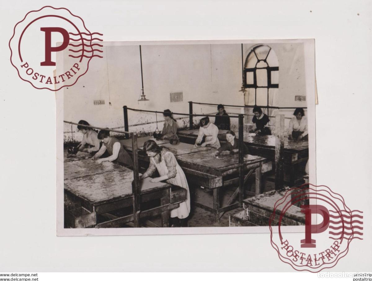 Photographie ancienne: MANUFACTURE OF MICARITE BEFORE GERMAN INDUSTRY NAW BRITISH MANUFACTURER 20*15CM Fonds Victor FORBIN