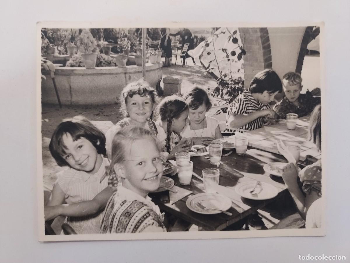 Alte Fotografie: FOTOGRAFO VIDAL MADRID. FIESTA INFANTIL. 1959. &iquest;ALEMANES? 11 X 8,5