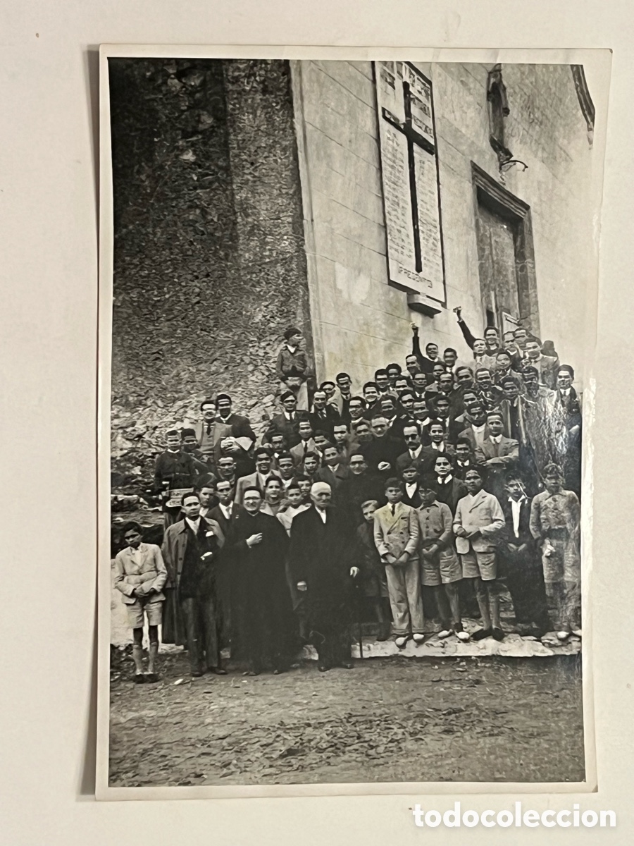 Alte Fotografie: IGLESIA Ca&iacute;dos por Dios y por Espa&ntilde;a, lugar por identificar Comunidad Valenciana (h.1940?)