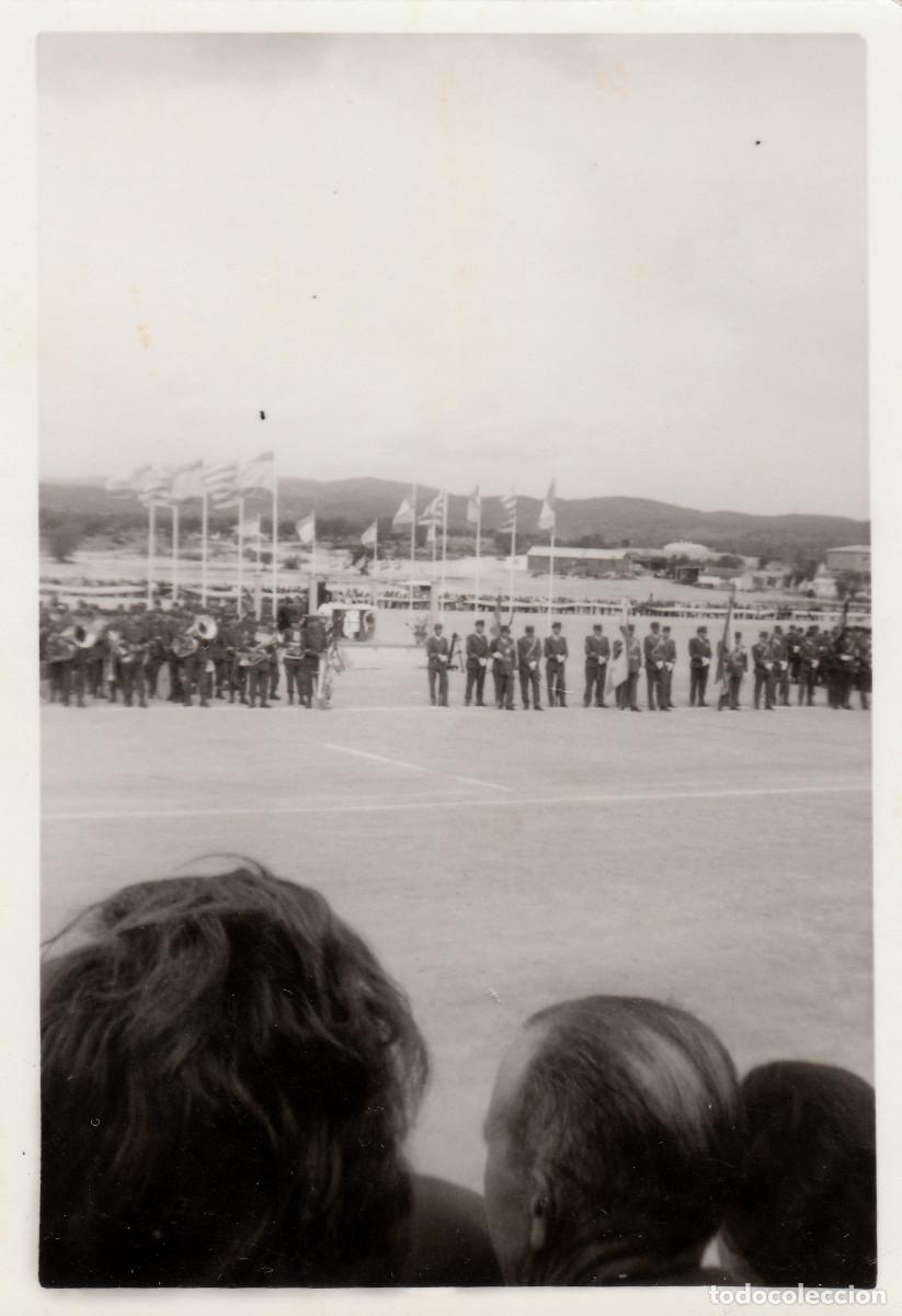 Fotograf&iacute;a antigua: Militares. Jura de Bandera. M&uacute;sicos. A&ntilde;os 60. pc