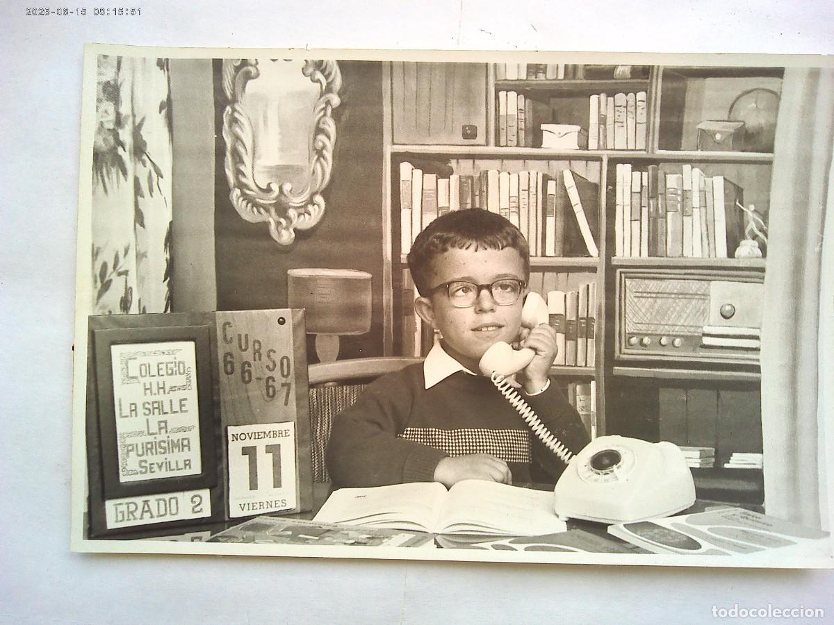 Fotograf&iacute;a antigua: FOTO ESCOLAR : NI&Ntilde;O AQUEJADO DE ENANISMO CON TELEFONO. COLEGIO LA SALLE CURSO 1966-67 , SEVILLA