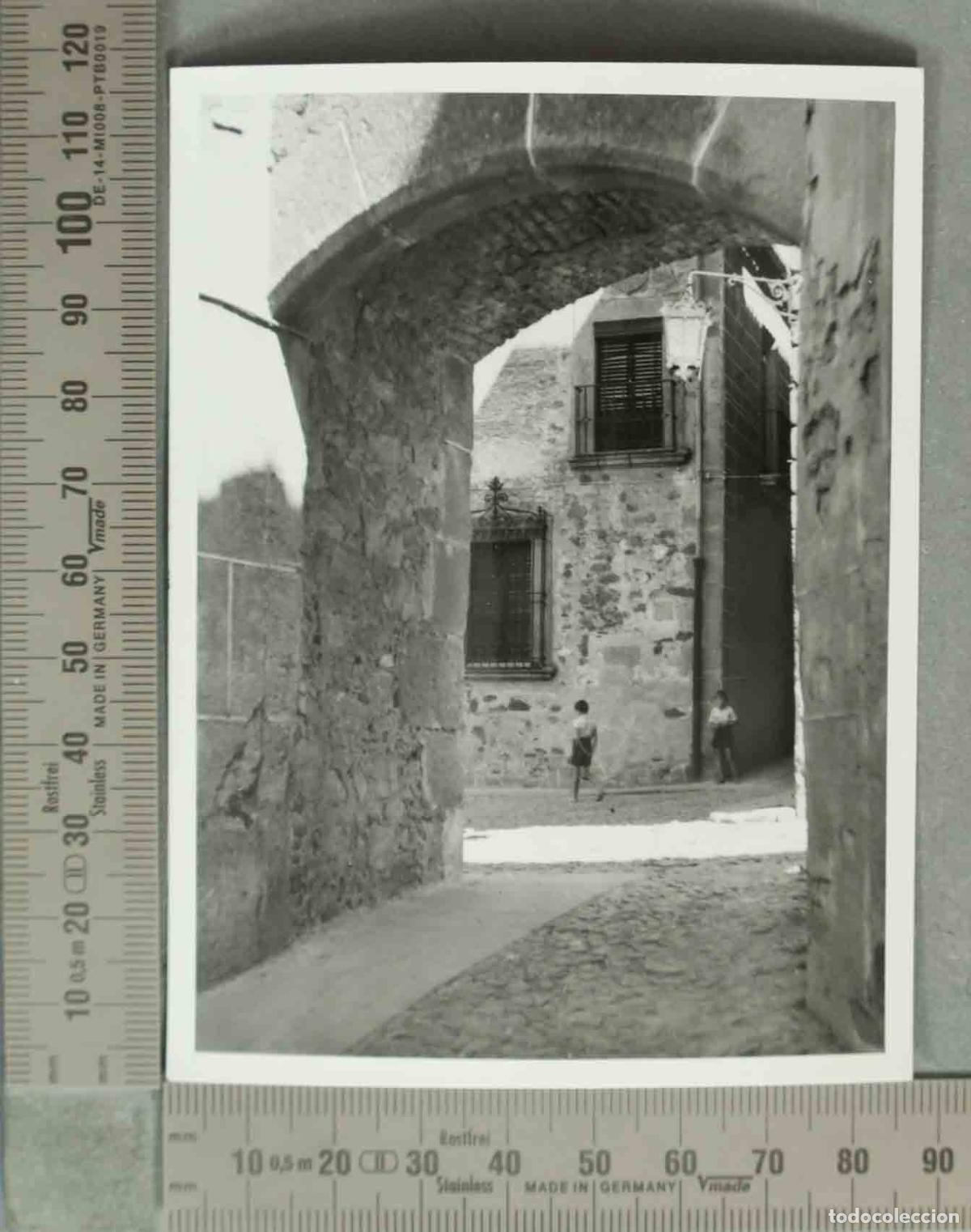 Fotograf&iacute;a antigua: FOTOGRAFIA. VISTA CALLE CACERES NI&Ntilde;OS . HACIA 1940