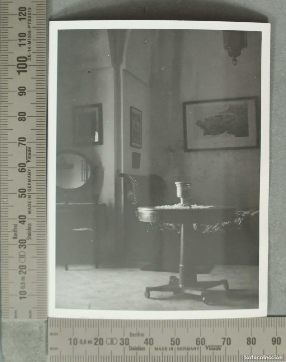 Fotograf&iacute;a antigua: FOTOGRAFIA. INTERIOR VIVIENDA. VALENCIA DE ALCANTARA. HACIA 1940