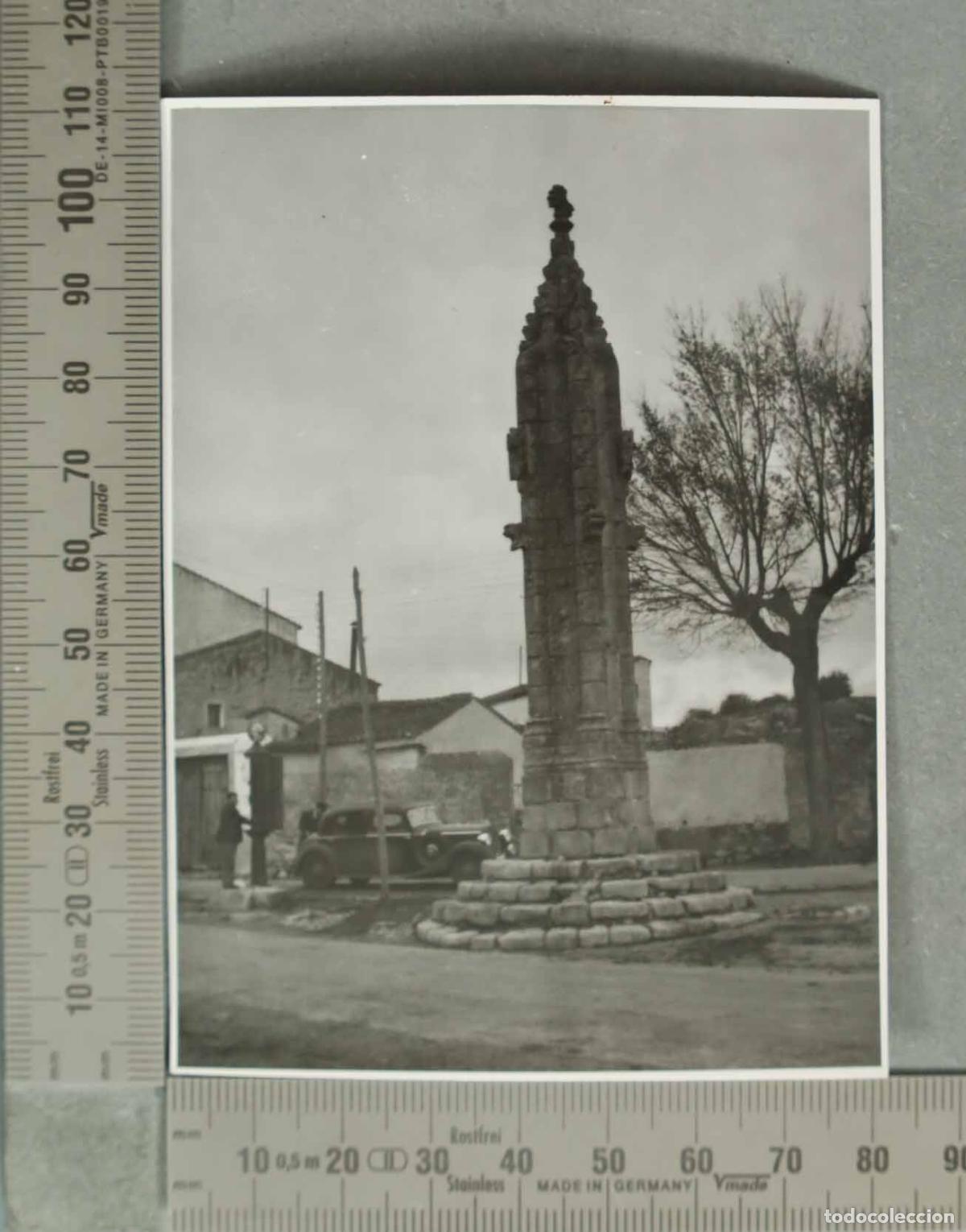 Fotograf&iacute;a antigua: FOTOGRAFIA. ROLLO DE TRUJILLO. GASOLINERA. HACIA 1940
