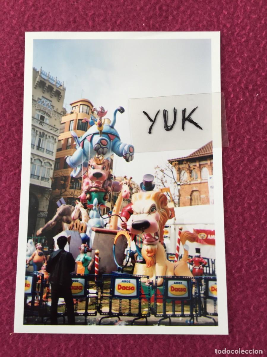 Fotograf&iacute;a antigua: FOTO FOTOGRAFIA DE LA FALLA DEL MERCADO CENTRAL DE 2004 - FALLAS VALENCIA