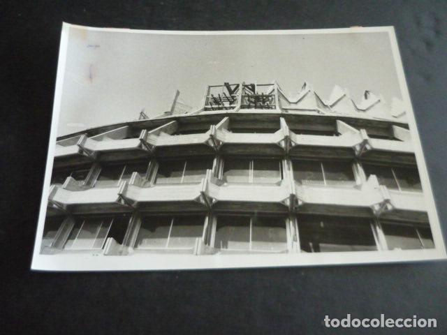 Photographie ancienne: MADRID CIUDAD UNIVERSITARIA EDIFICIO DESTINADO A BELLAS ARTES ANTIGUA FOTOGRAFIA 18 X 13 CM