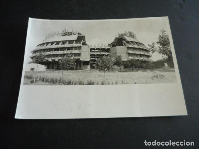 Photographie ancienne: MADRID CIUDAD UNIVERSITARIA EDIFICIO DESTINADO A BELLAS ARTES ANTIGUA FOTOGRAFIA 18 X 13 CM