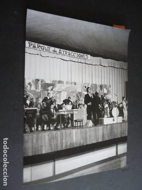 Photographie ancienne: MADRID FESTIVAL DE LA CANCION DEL VERANO PARQUE DE ATRACCIONES 1970 FOTOGRAFIA 18 X 24 CM