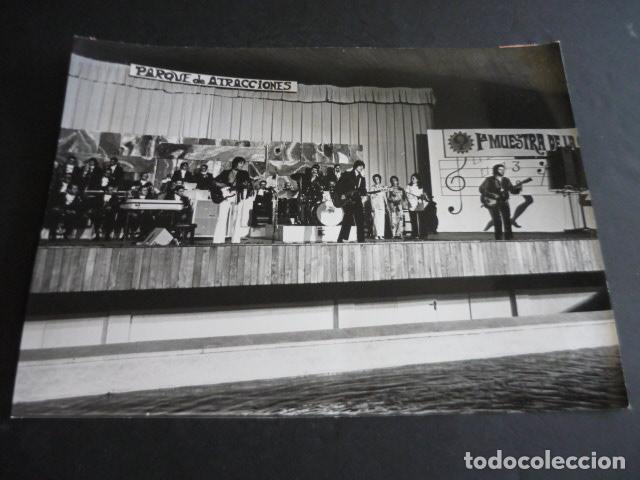 Fotografia antica: MADRID FESTIVAL DE LA CANCION DEL VERANO PARQUE DE ATRACCIONES 1970 FOTOGRAFIA 18 X 24 CM