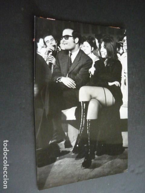 Fotografia antiga: MADRID FESTIVAL DE LA CANCION DEL VERANO PARQUE DE ATRACCIONES 1970 FOTOGRAFIA 18 X 24 CM