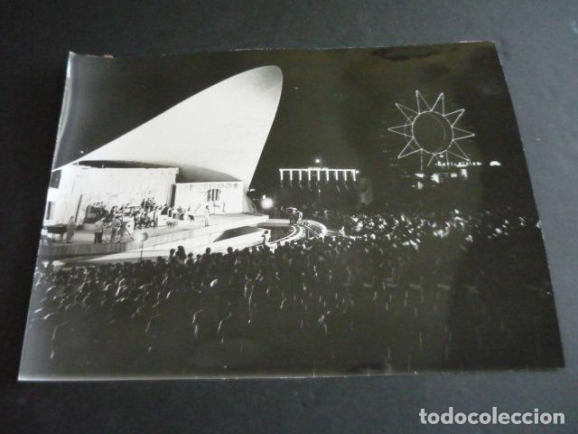 Alte Fotografie: MADRID FESTIVAL DE LA CANCION DEL VERANO PARQUE DE ATRACCIONES 1970 FOTOGRAFIA 18 X 24 CM