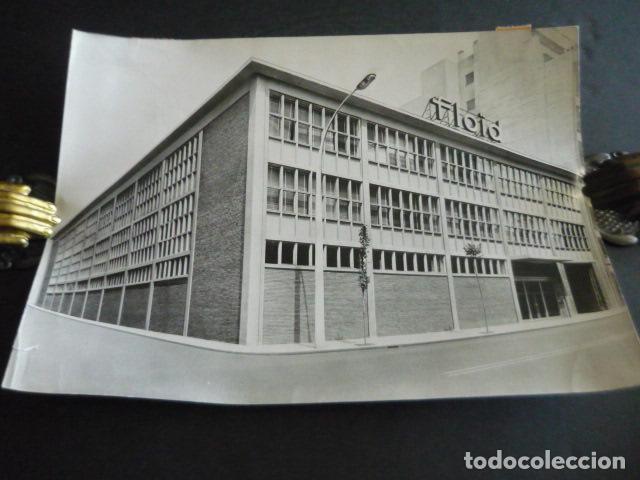 Photographie ancienne: BARCELONA FABRICA PERFUMES FLOID FOTOGRAFIA 18 X 24 CM