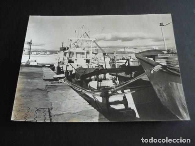 Fotografia antica: PALMA DE MALLORCA PUERTO PESQUERO FOTOGRAFIA 18 X 24 CM