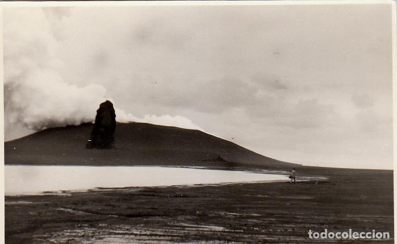 Fotograf&iacute;a antigua: Erupci&oacute;n de volc&aacute;n. Horta-A&ccedil;ores, Portugal. A&ntilde;os 50. pc