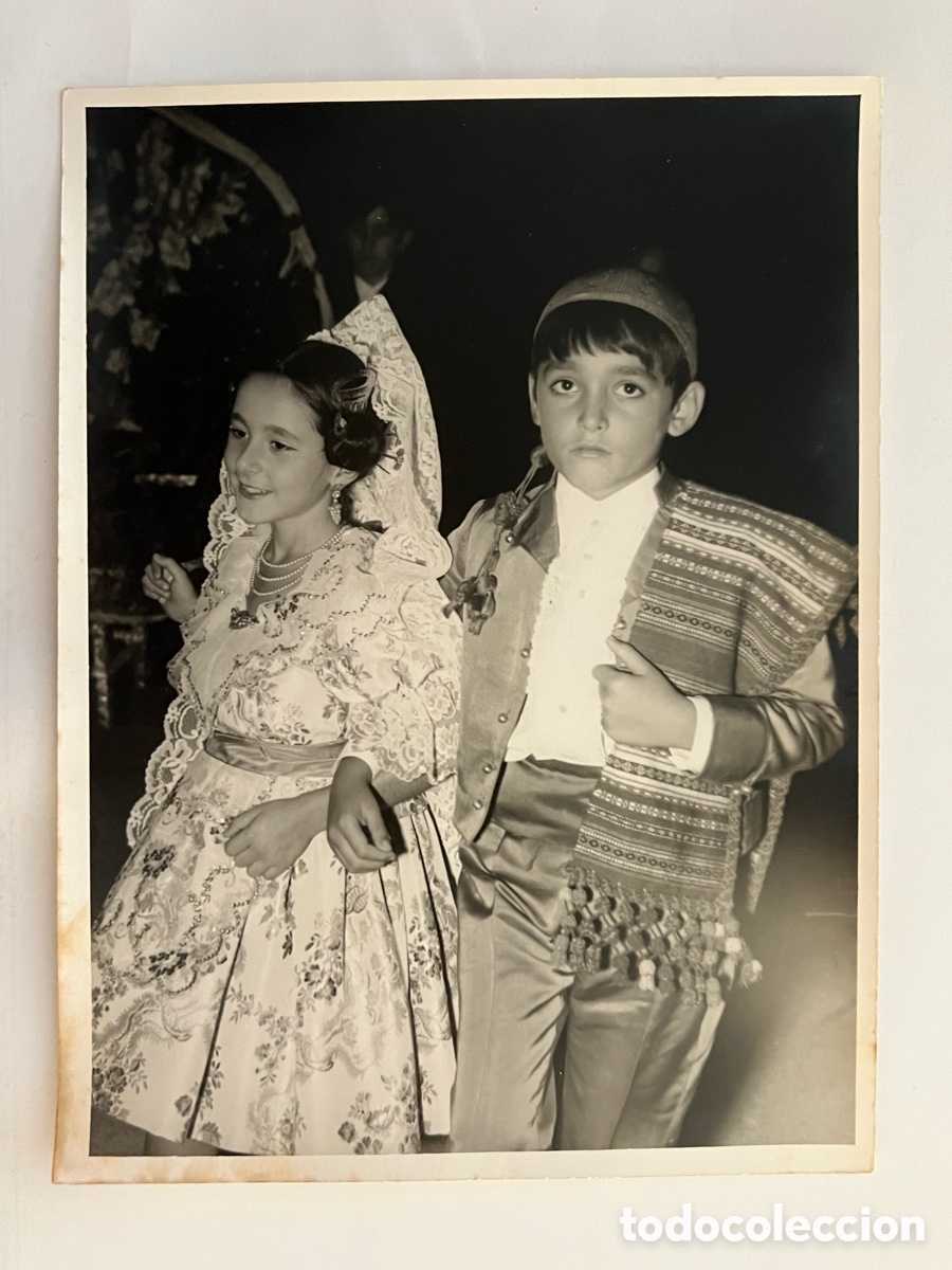 Fotograf&iacute;a antigua: FALLAS Y FALLERAS.. los Ni&ntilde;os el ADN., de la fiesta valenciana. Foto Cervantes. BENIMAMET (a.1969)
