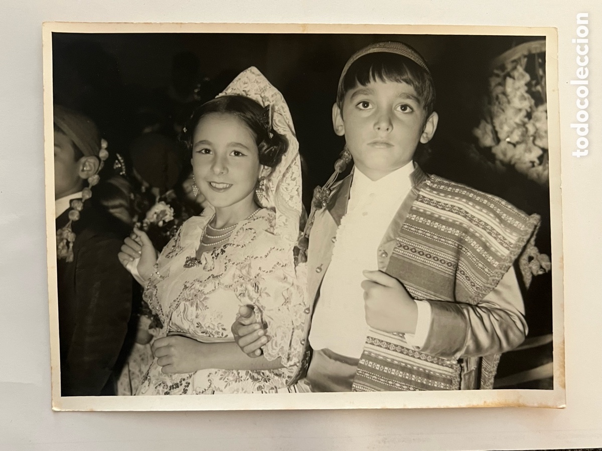 Fotograf&iacute;a antigua: FALLAS Y FALLERAS.. los Ni&ntilde;os el ADN., de la fiesta valenciana. Foto Cervantes. BENIMAMET (a.1969)
