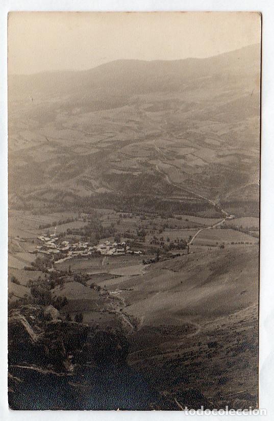 Fotograf&iacute;a antigua: Paisaje monta&ntilde;oso. Poblaci&oacute;n. A&ntilde;os 50. pc