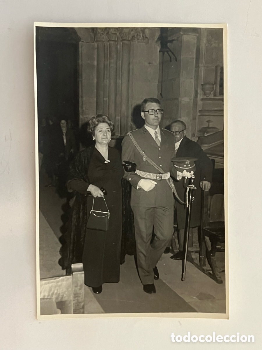 Fotograf&iacute;a antigua: BURGOS. Fotograf&iacute;a La Boda del Militar.. Foto Fede, Mayo de 1973.. Med&iacute;das: 12 x 18 cm.,