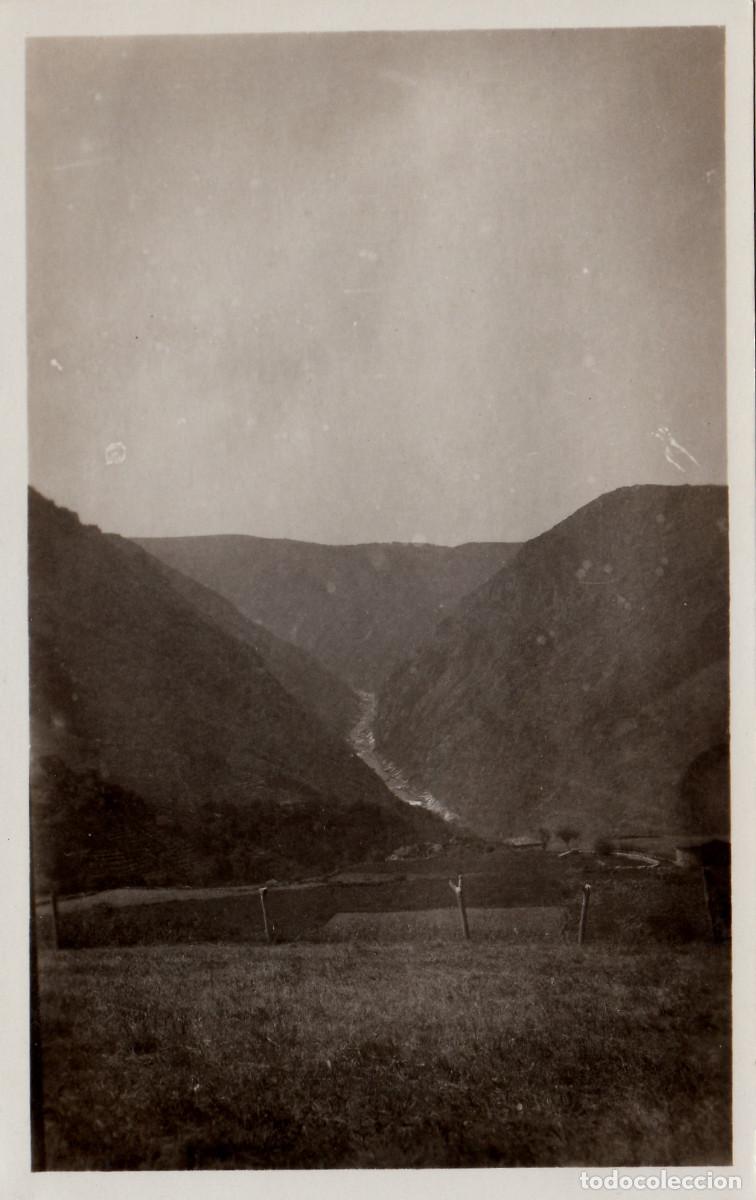 Fotograf&iacute;a antigua: Paisaje monta&ntilde;oso. Desfiladero. A&ntilde;os 50. pc