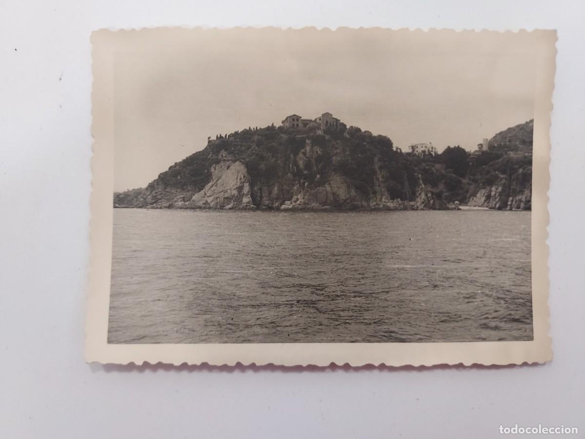 Fotograf&iacute;a antigua: FOTO BLANES PROMONTORIO CONVENTO SANTA ANNA (DESDE CRUCERO COSTA BRAVA). CA. 1950-1960. 10 X 7 CM