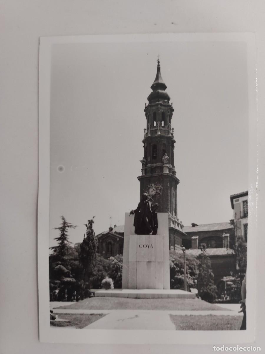 Fotograf&iacute;a antigua: FOTO ZARAGOZA MONUMENTO A GOYA TORRE DE LA SEO. CA. 1970. 10 X 7 CM
