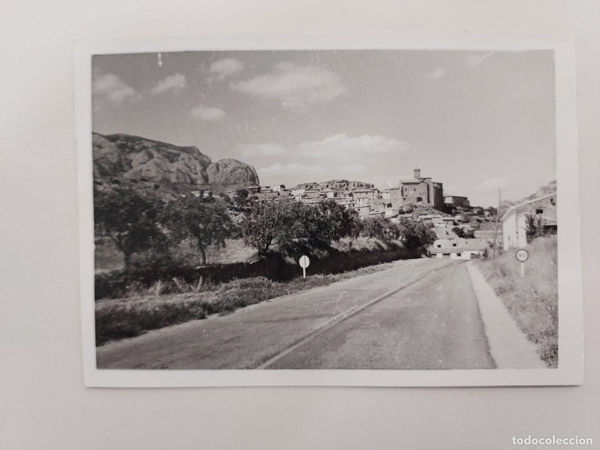 Fotograf&iacute;a antigua: FOTO Entrada a Murillo de G&aacute;llego por la carretera. CA. 1970. 10 X 7 CM