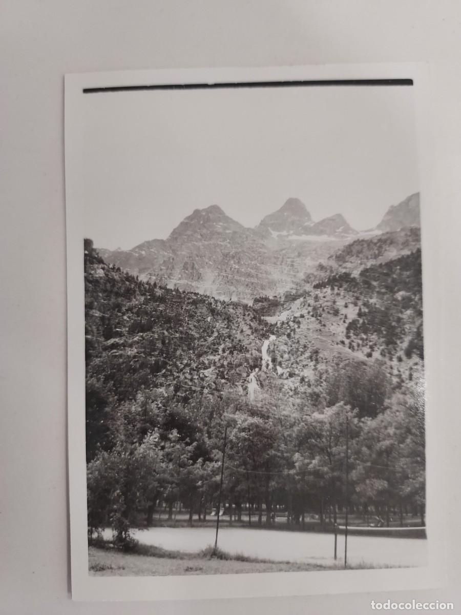 Alte Fotografie: FOTO &iquest;PANTICOSA Cascada de Argualas y Macizo de las Argualas (Huesca)?. CA. 1970. 10 X 7 CM