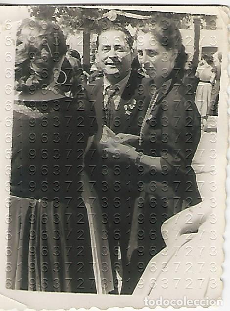 Fotograf&iacute;a antigua: FREGENAL DE LA SIERRA FARMACEUTICA PEREZ OLMEDO 8X6 FOTOGRAFIA UNICA M21