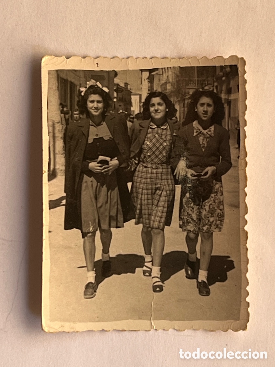 Fotografia antiga: ELDA. Gentes de Elda en tiempos de Postguerra Espa&ntilde;ola. Fotos Penalva (a.1948)
