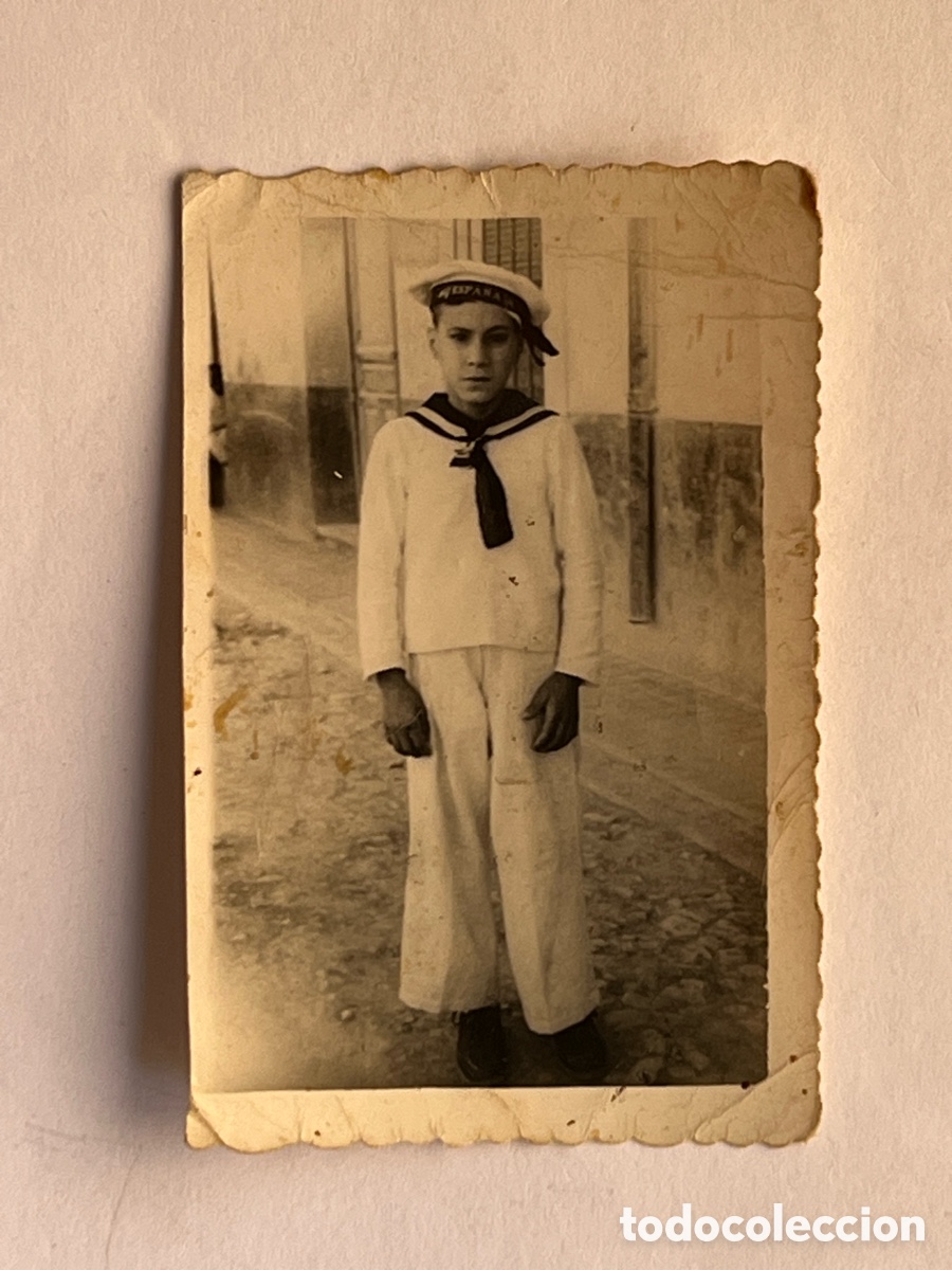 Fotograf&iacute;a antigua: ELDA. Gentes de Elda en tiempos de Postguerra. Ni&ntilde;o de Comuni&oacute;n (h.1940?)