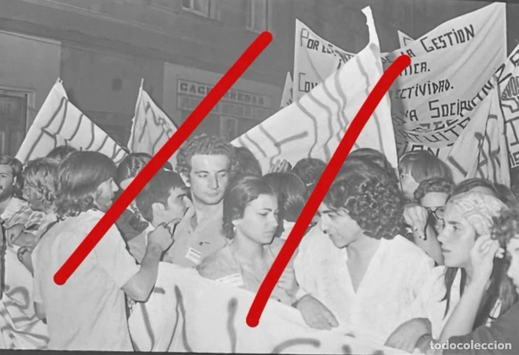 Fotograf&iacute;a antigua: Manifestaci&oacute;n Sanitaria Madrid A&ntilde;os 70 - Negativo de Celuloide