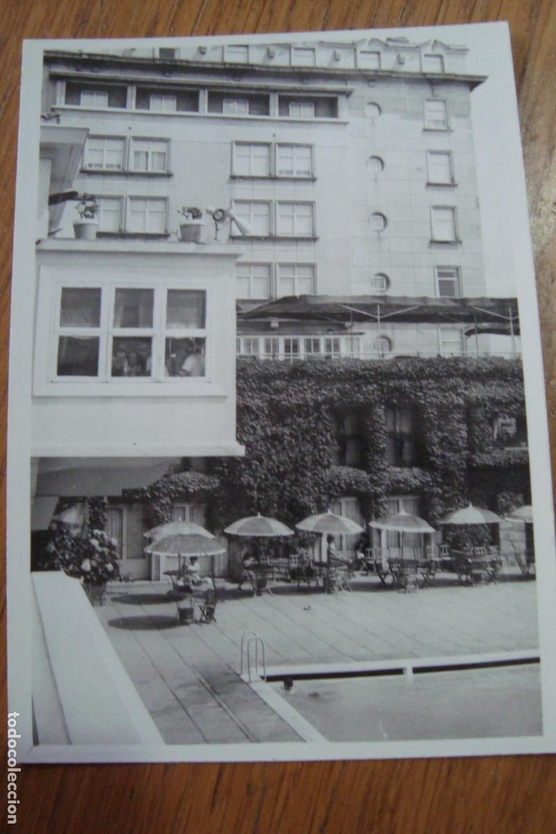 Fotograf&iacute;a antigua: ANTIGUA FOTOGRAFIA PISCINA HOTEL FINISTERRE LA CORU&Ntilde;A 1967.