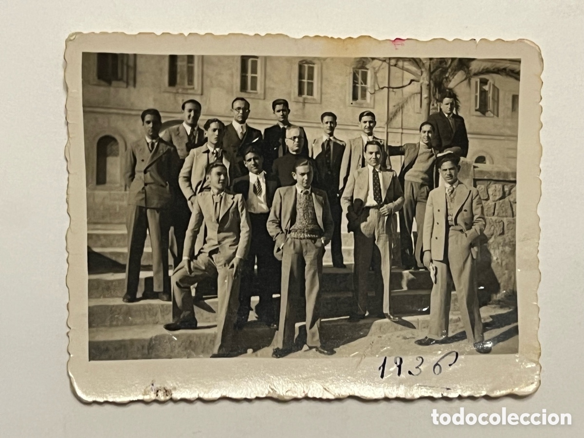 Fotograf&iacute;a antigua: MINUTEROS. Aquel verano del 36 en el internado&hellip; Fotograf&iacute;a (a.1936) Medidas: 6,5 x 8,5 cm.,