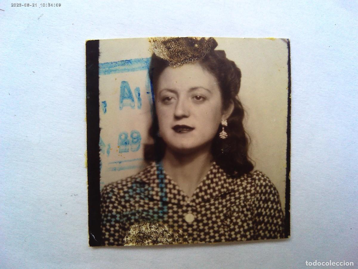 Fotograf&iacute;a antigua: FOTOMATON DE SE&Ntilde;ORITA A&Ntilde;OS 40, USADO EN UN DOCUMENTO
