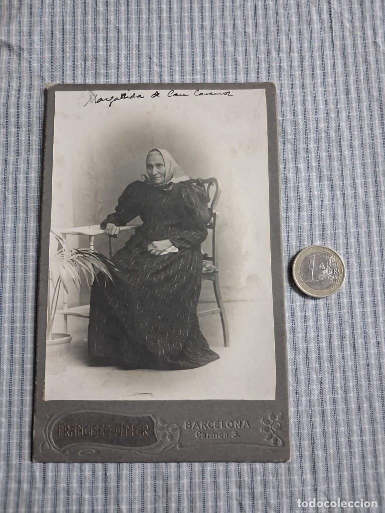 Fotograf&iacute;a antigua: Fotograf&iacute;a Se&ntilde;ora anciana sentada. Francisco Amer. Barcelona