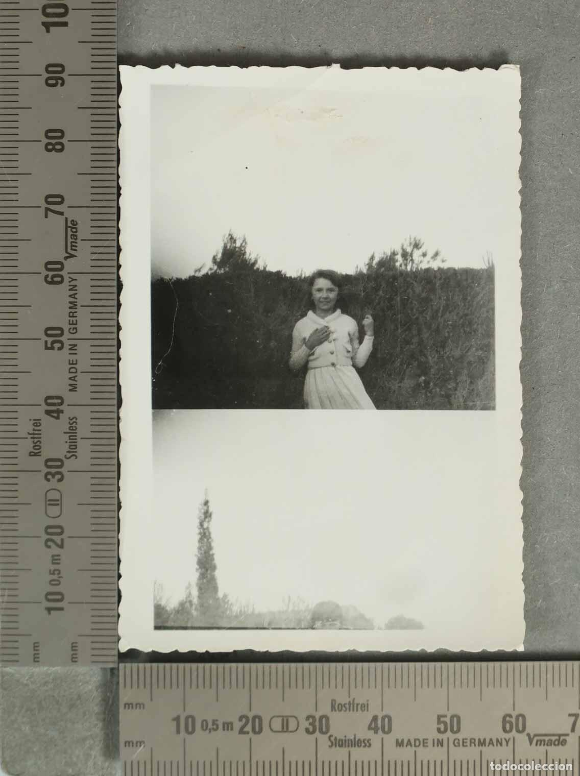 Fotograf&iacute;a antigua: FOTOGRAFIA. NI&Ntilde;A EN LA CALLE