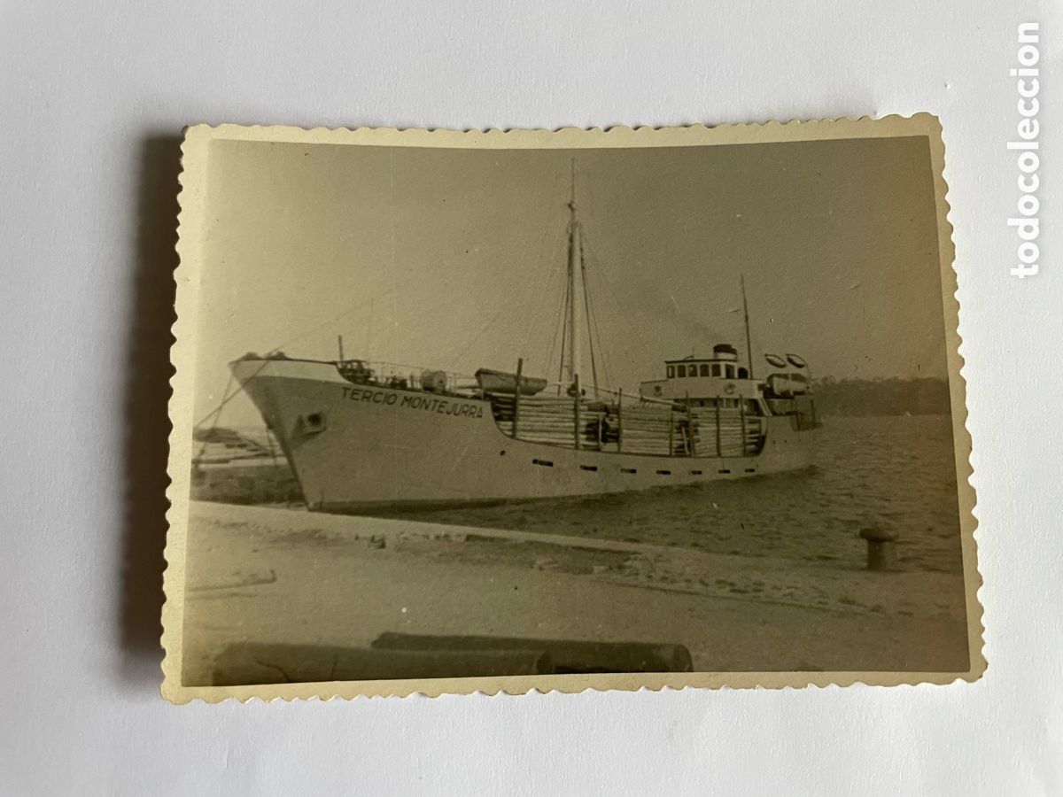 Fotograf&iacute;a antigua: Antigua fotograf&iacute;a del barco Tercio de Montejurra