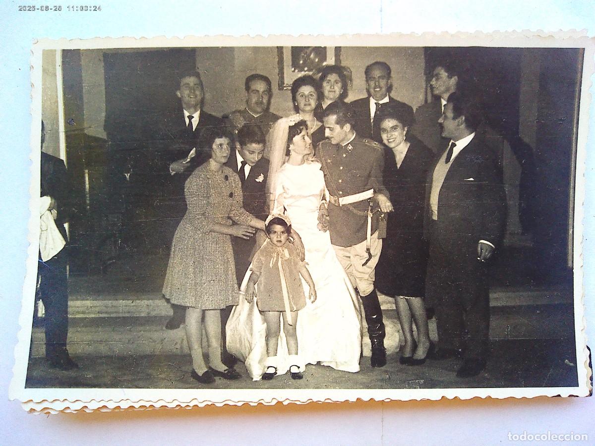 Fotograf&iacute;a antigua: FOTO DE BODA DE MILITAR , TENIENTE DE CABALLERIA , 1960 . DE BARAS , UBEDA ( JAEN )
