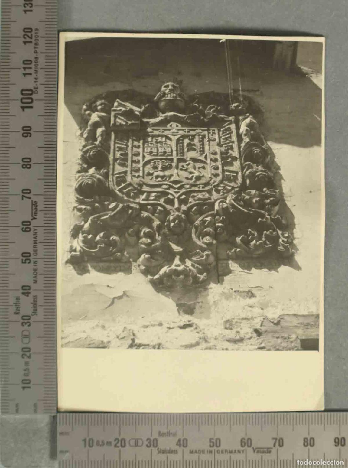 Fotograf&iacute;a antigua: FOTOGRAFIA. ESCUDO HERALDICO BARROCO.