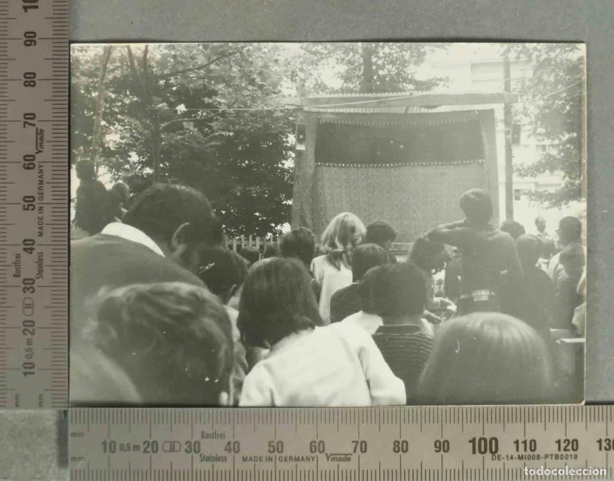 Fotograf&iacute;a antigua: FOTOGRAFIA. ESPECTACULO DE TITERES. HACIA 1960