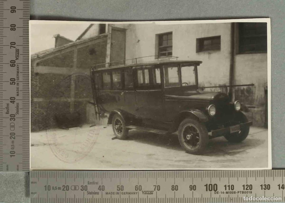 Fotograf&iacute;a antigua: FOTOGRAFIA POSTAL. AUTOBUS Chevrolet ? GREGORIO HERRANZ DE LA FUENTE. MADRID.