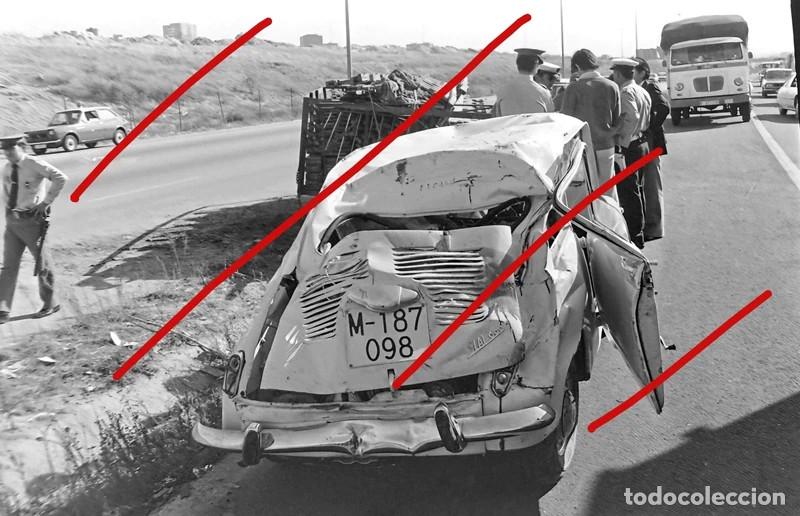 Fotograf&iacute;a antigua: Accidente Coches M30 Madrid 1976 - Negativo de Celuloide