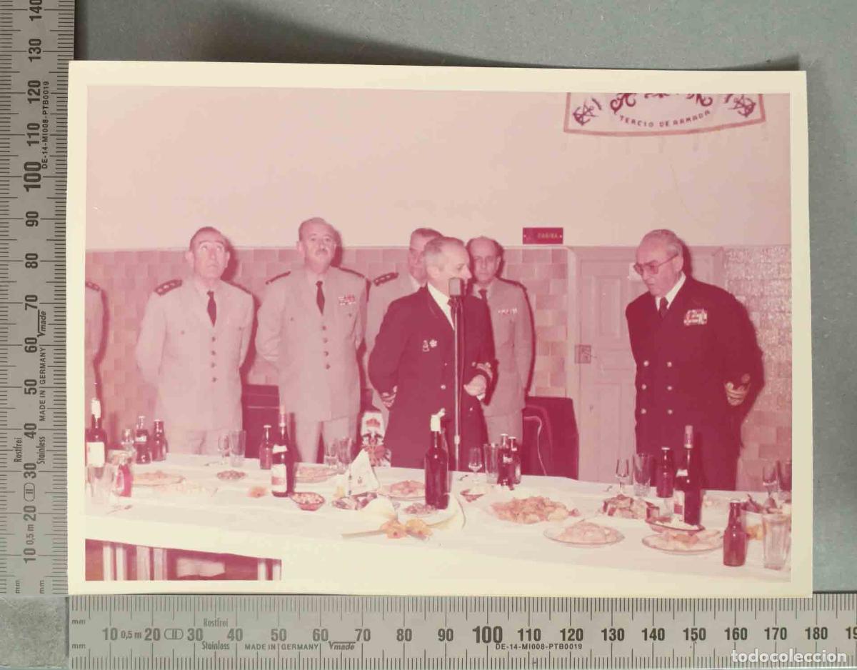 Fotograf&iacute;a antigua: FOTOGRAFIA. VISITA INSPECCION COMGEIM FEBRERO 77 AL TEAR DISCURSO