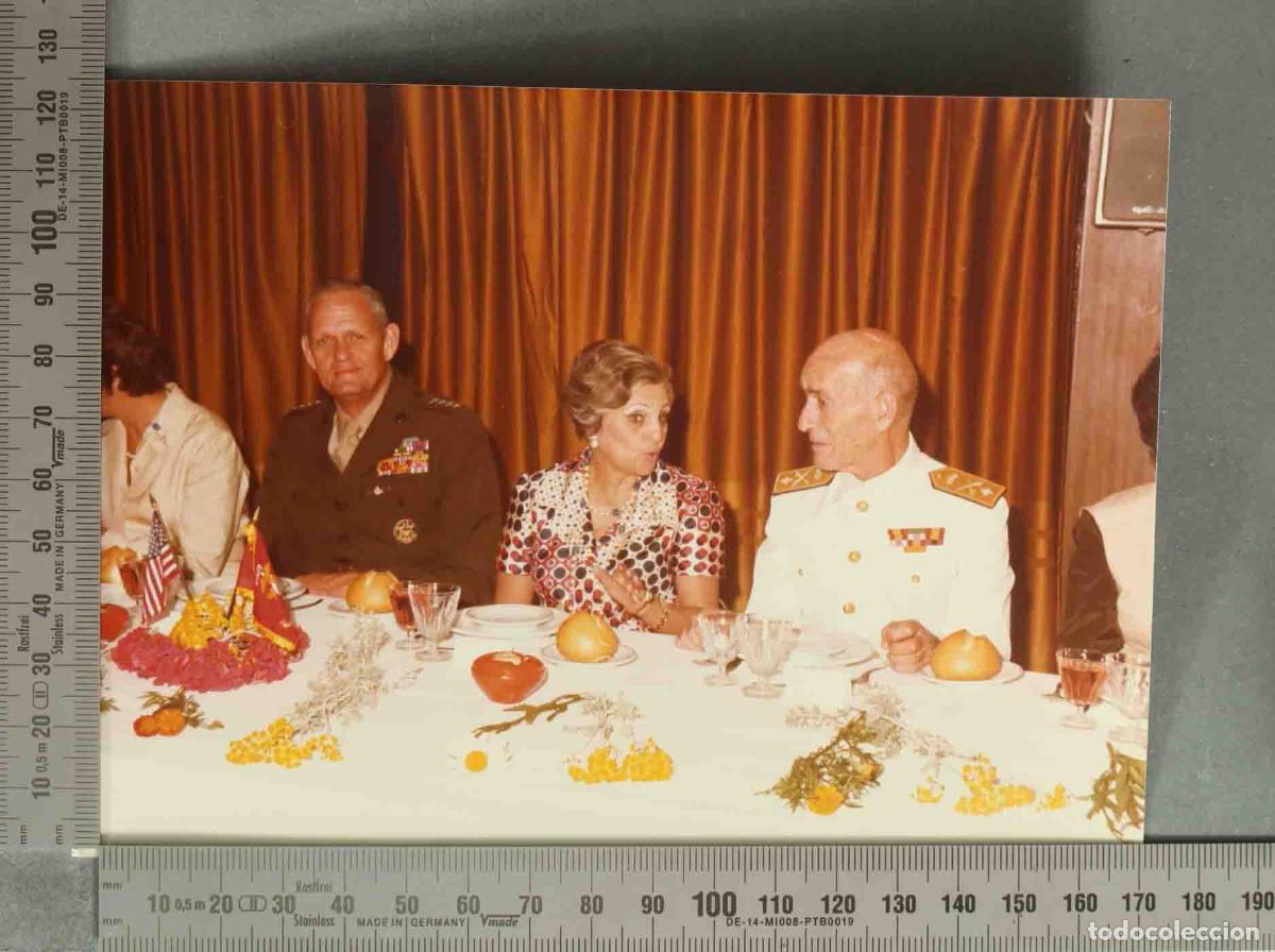 Fotograf&iacute;a antigua: FOTOGRAFIA. VISITA DEL COMANDANTE GENERAL DEL USMC GENERAL WILSON AL TEAR 1977. ACTO