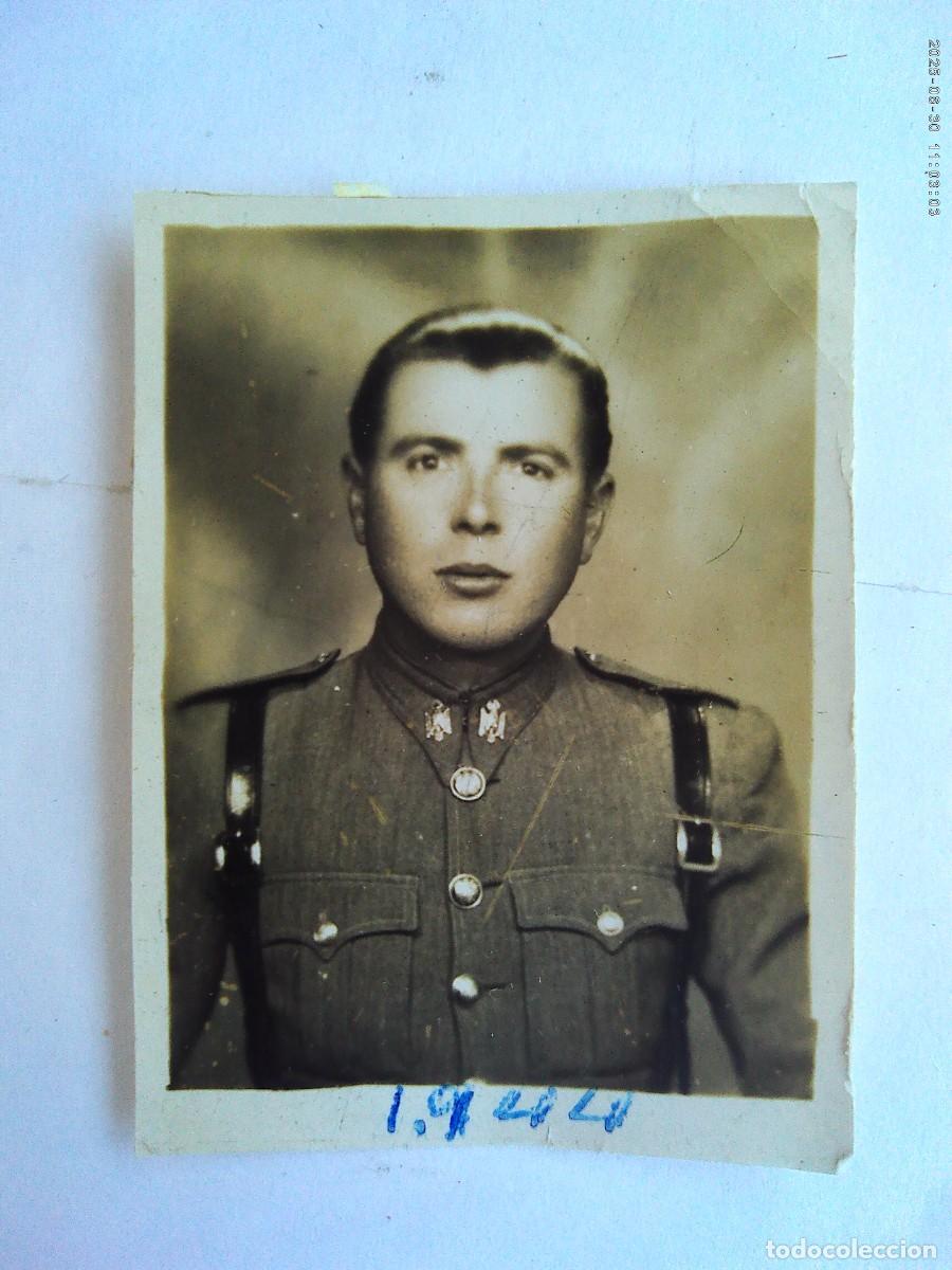 Fotograf&iacute;a antigua: POLICIA ARMADA : FOTO DE CARNET DE AGENTE , 1944. DE GOMEZ , LERIDA