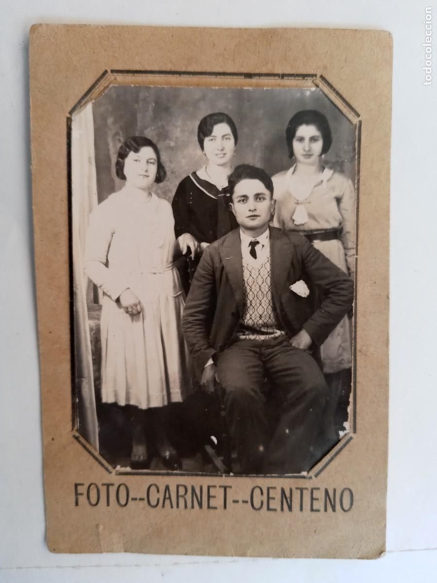 Fotograf&iacute;a antigua: FOTOMATON DE JOVENES AMIGOS , A&Ntilde;OS 30. DE FOTO-CARNET CENTENO