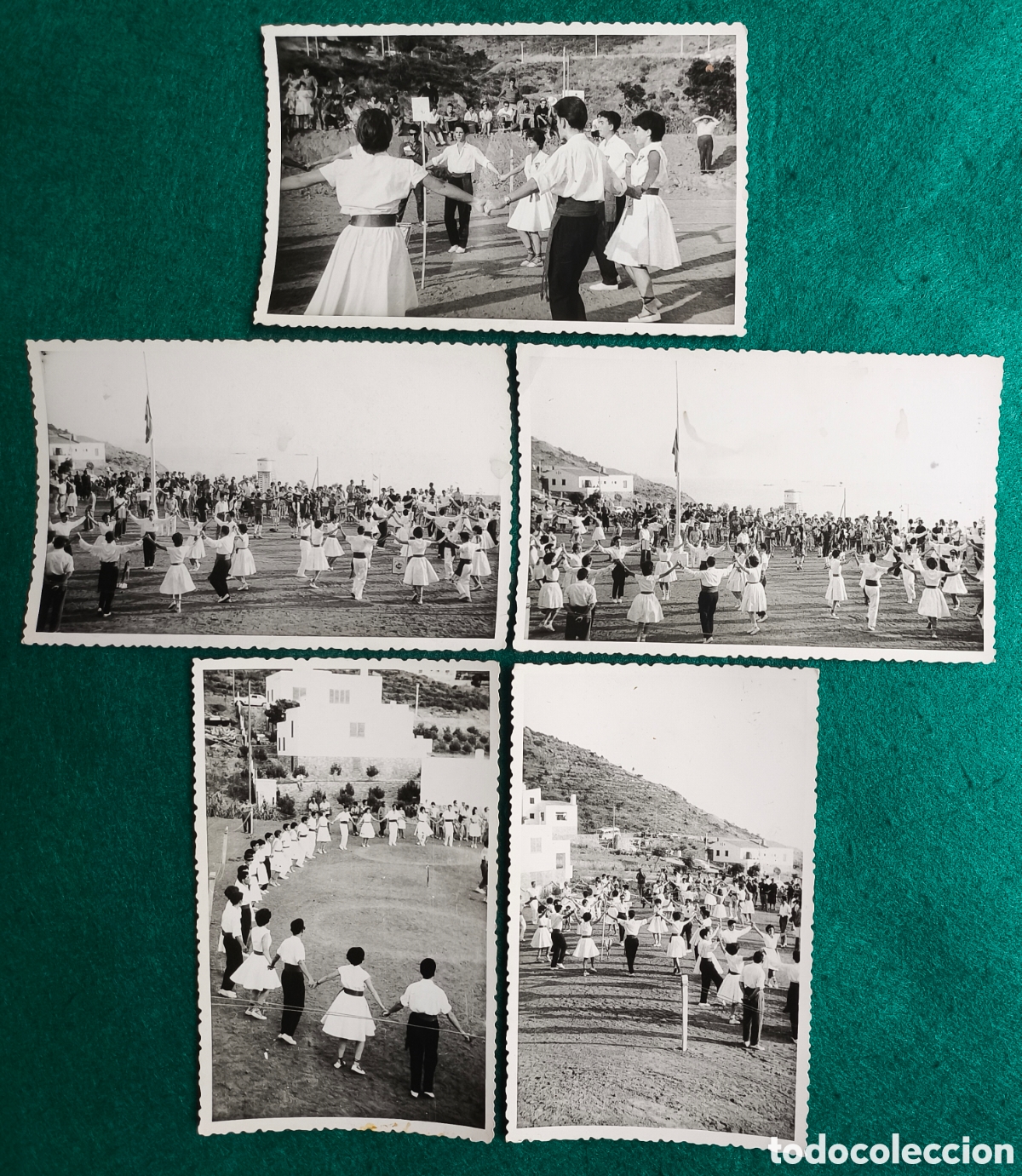 Alte Fotografie: PROV&Iacute;NCIA DE GIRONA LLOC SENSE IDENTIFICAR APLEC SARDANISTA SARDANES FOTOGRAF&Iacute;A LOTE 5 C. 1960