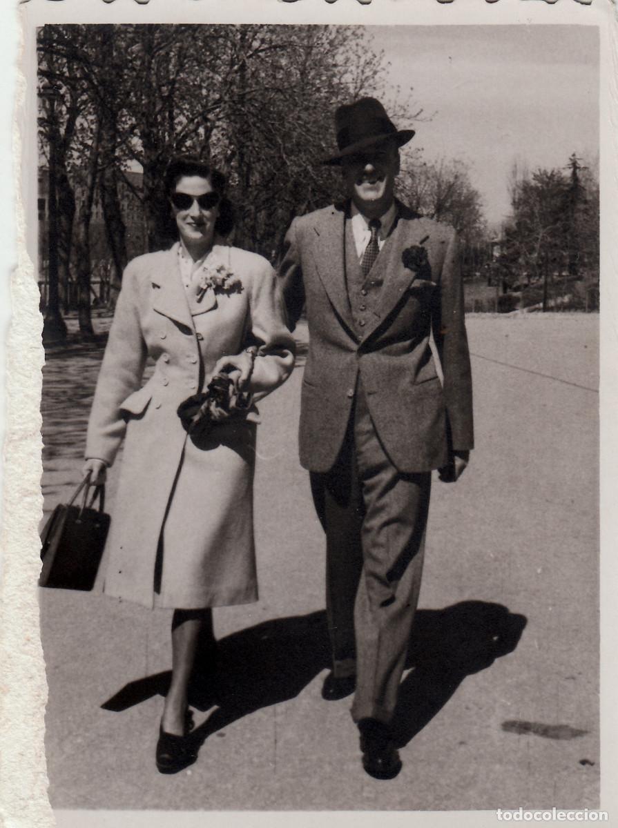 Fotograf&iacute;a antigua: Pareja elegante. A&ntilde;os 40 pc